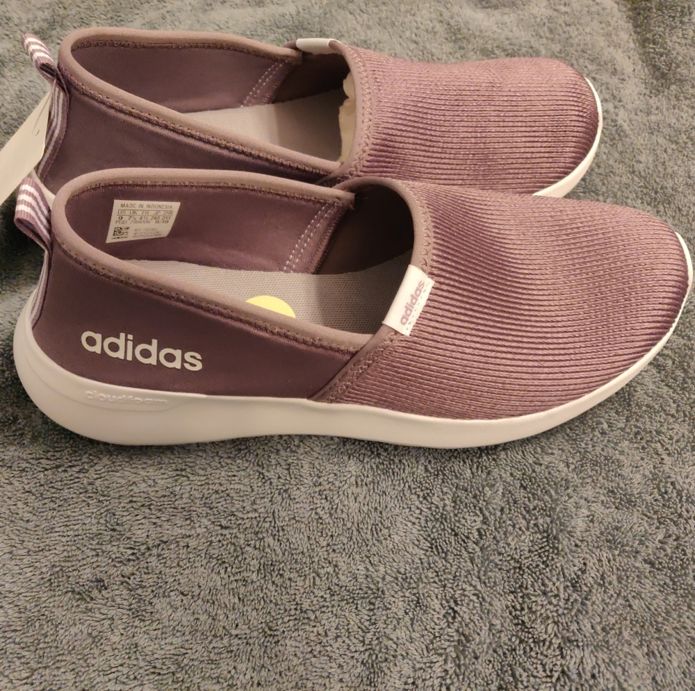 Adidas Lite Racer Slip-on shoes size 9
